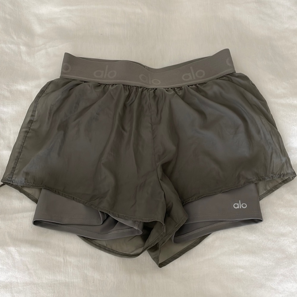 Alo shorts
